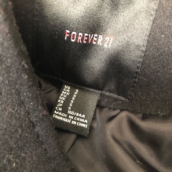 Forever 21 black varsity bomber jacket - Picture 3 of 8